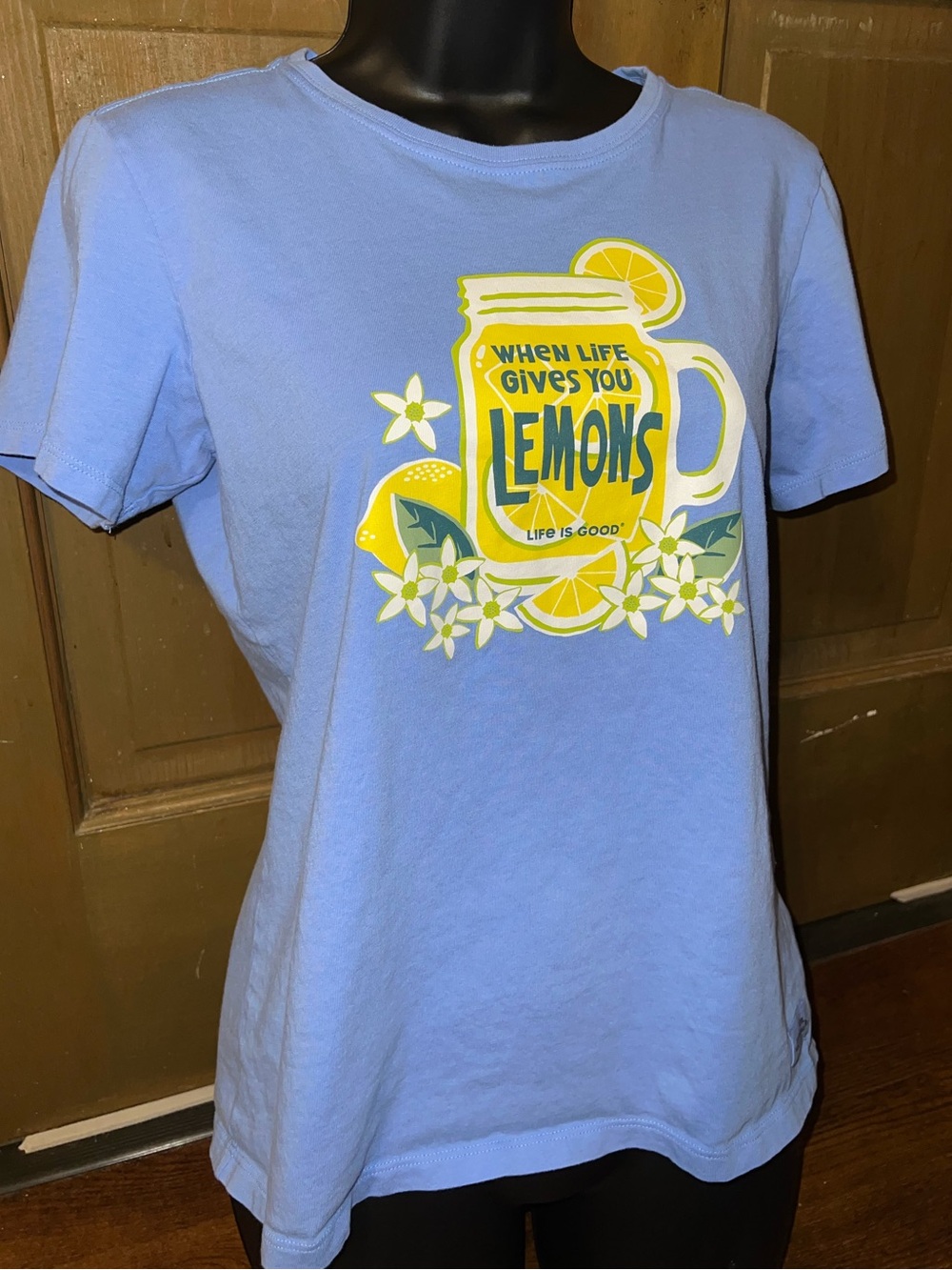 Life Is Good Life Gives You Lemons Short Sleeve Blue Yellow Graphic Shirt Size S - Picture 5 of 9